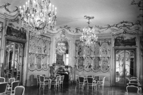 Chinesisches Zimmer im Schloss Lichtenwalde 1976